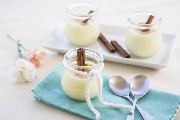 Vanilla Flavored Custard Cream